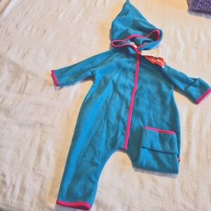 Zutano girls size 6 months teal with pink fleece trim hands & feet flip NWT